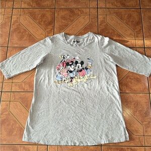 Mickey and Friends women's gray t-shirt, size S